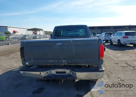 1993 Ford F350 from USA, damaged, VIN 2FTJW35H9PCA84986